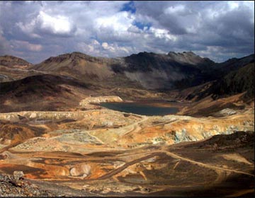 MINERAS CANADIENSES AVANZAN EN B&Uacute;SQUEDA DE ORO Y PLATA